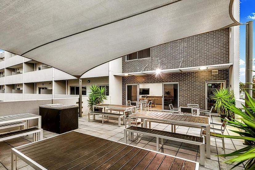 Quest Bundoora Aparthotel Melbourne Ngoại thất bức ảnh